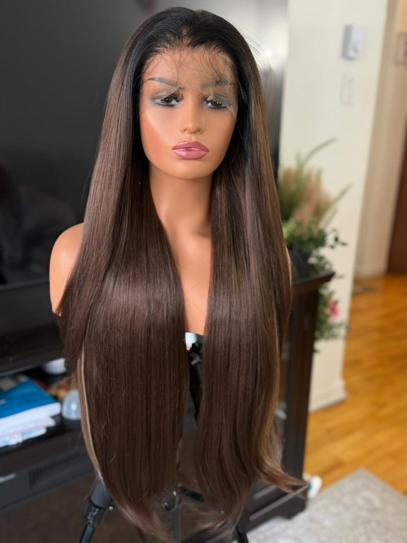Perruque straight ultra class et sophistiquéeavec closure 6*6 HD effet frontal