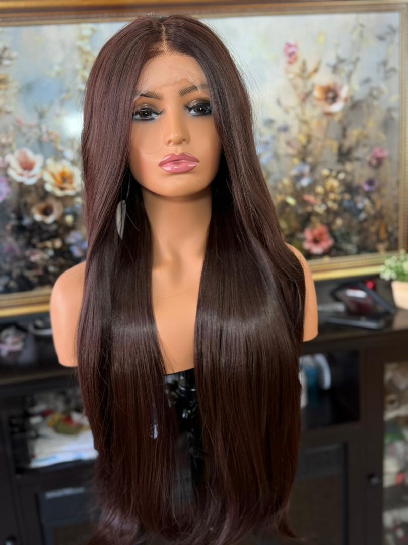 Perruque straight ultra class et sophistiquéeavec closure 6*6 HD effet frontal