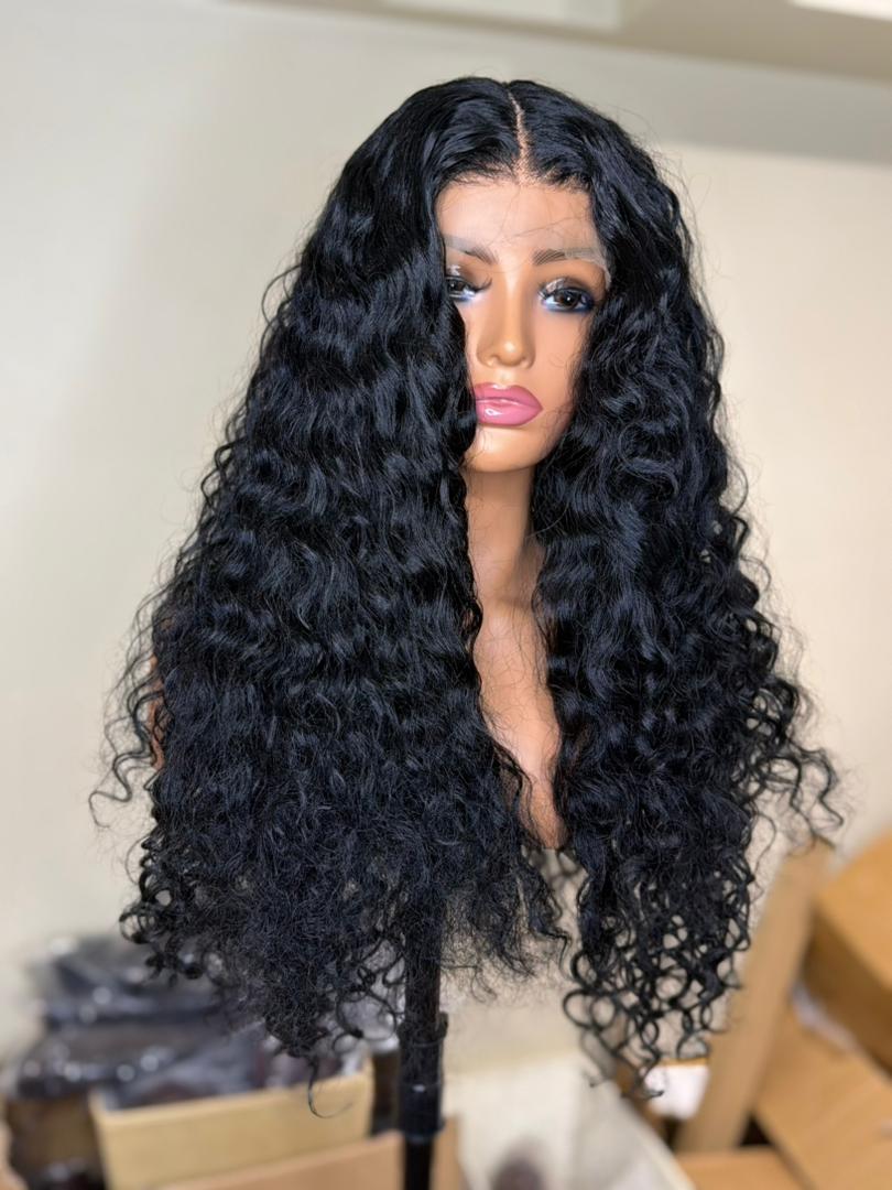 Erica loose wave noir