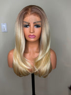 Nelya blond